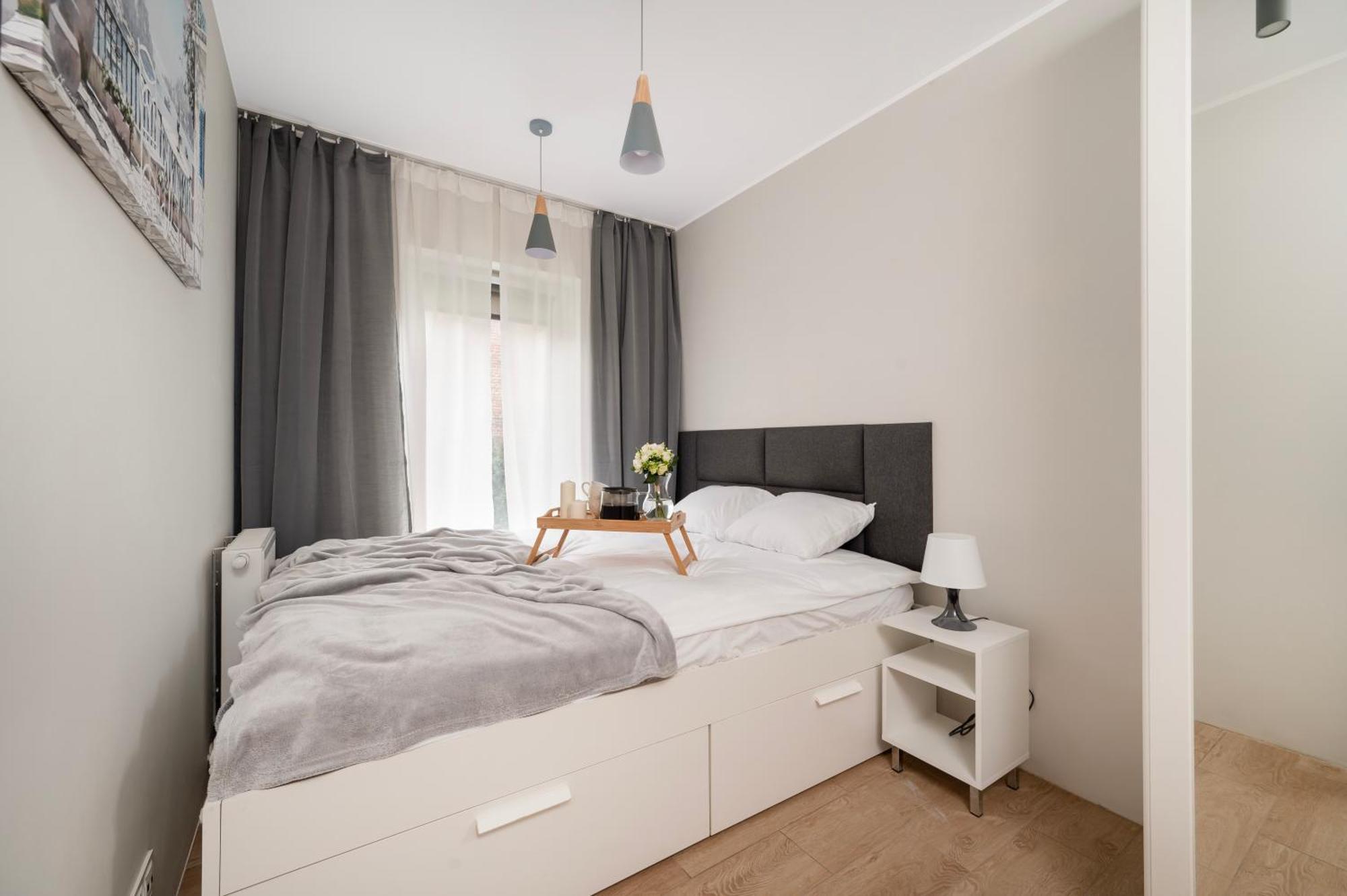 Hideaway Apartment - Terrace With Garden & Parking- By Rentujemy Łódź Dış mekan fotoğraf